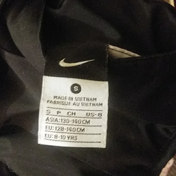 Nike coat - Picture 4 of 16